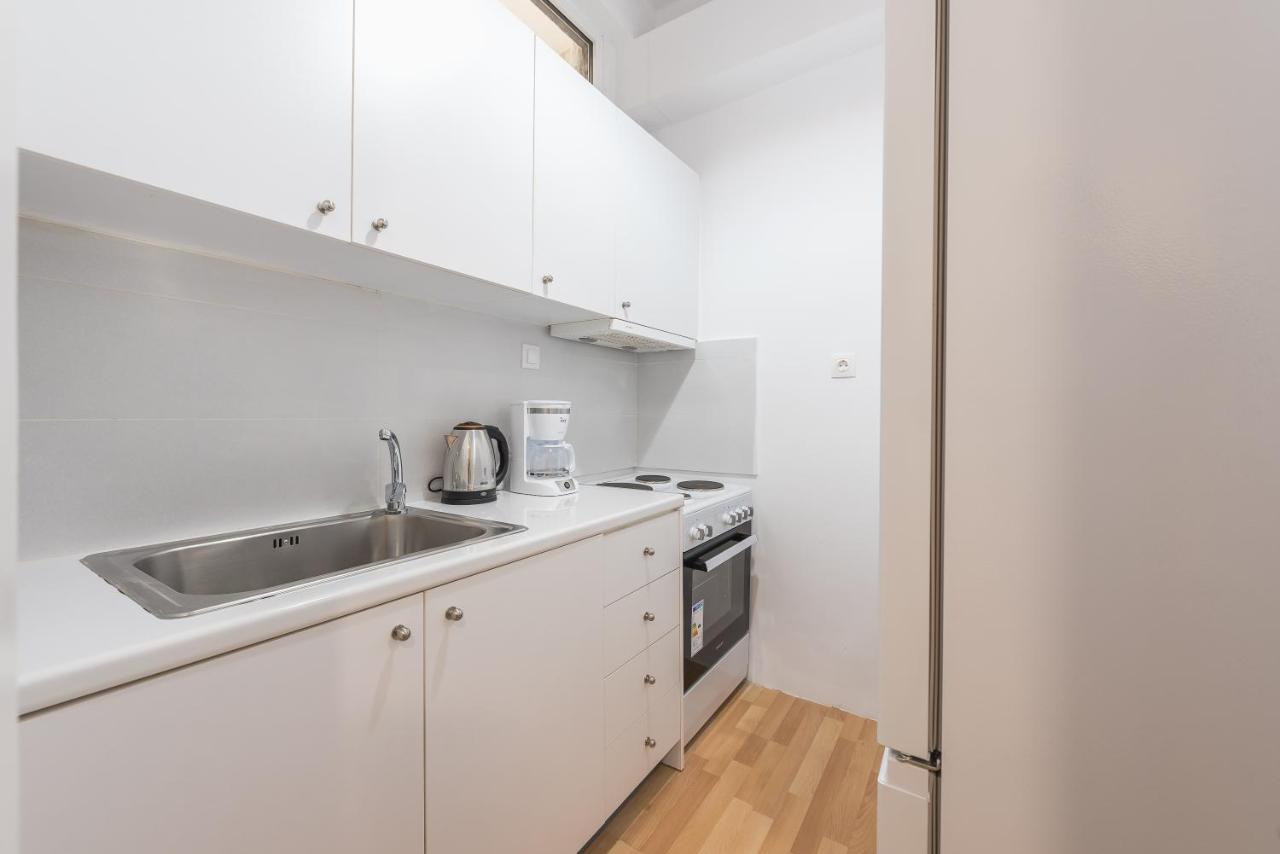 Apartment At Megaro Mousikis St Semi Basement 1Bed 2 Pers Atena Exterior foto