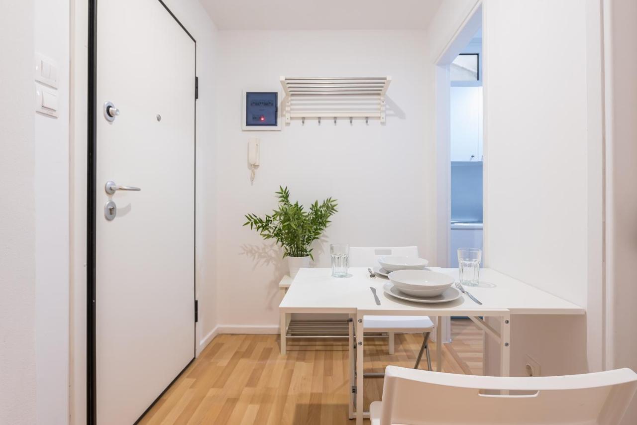 Apartment At Megaro Mousikis St Semi Basement 1Bed 2 Pers Atena Exterior foto