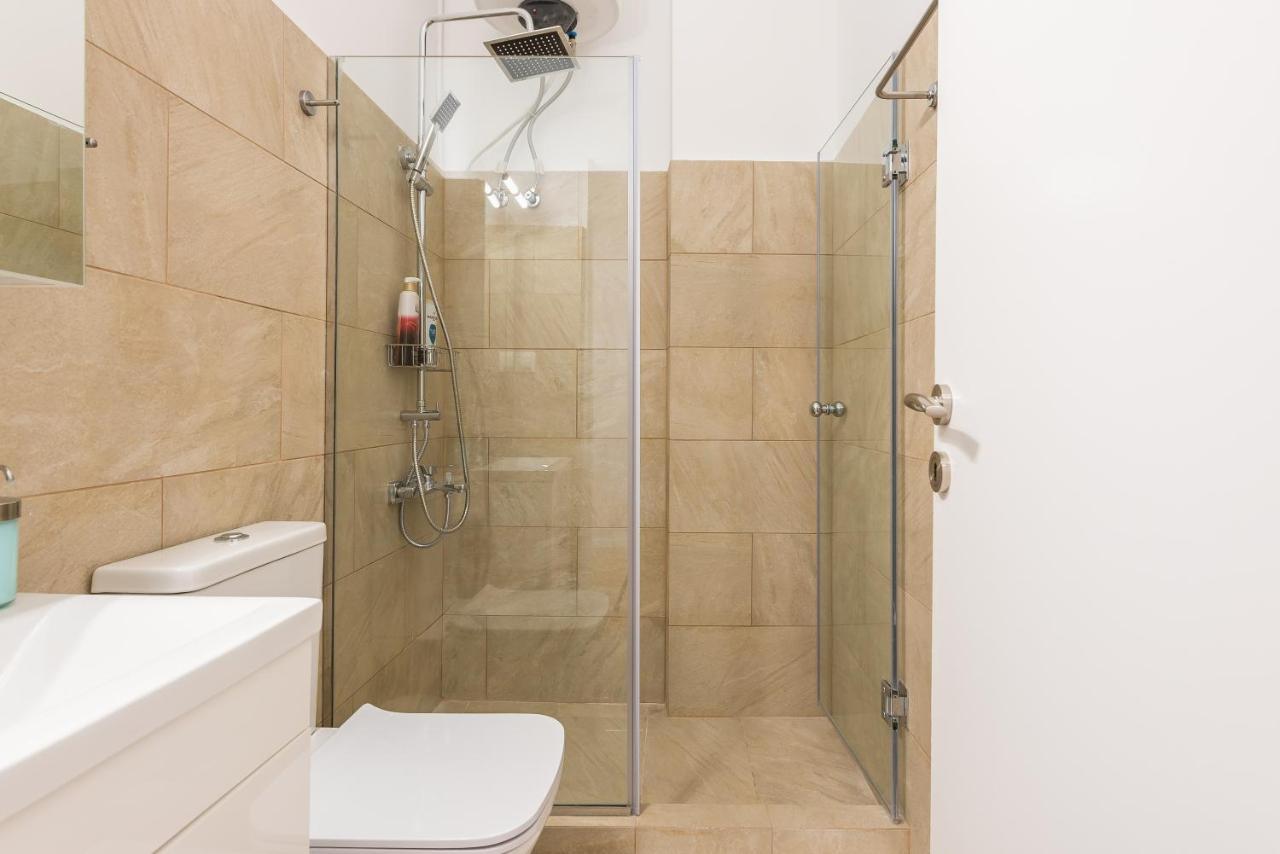 Apartment At Megaro Mousikis St Semi Basement 1Bed 2 Pers Atena Exterior foto